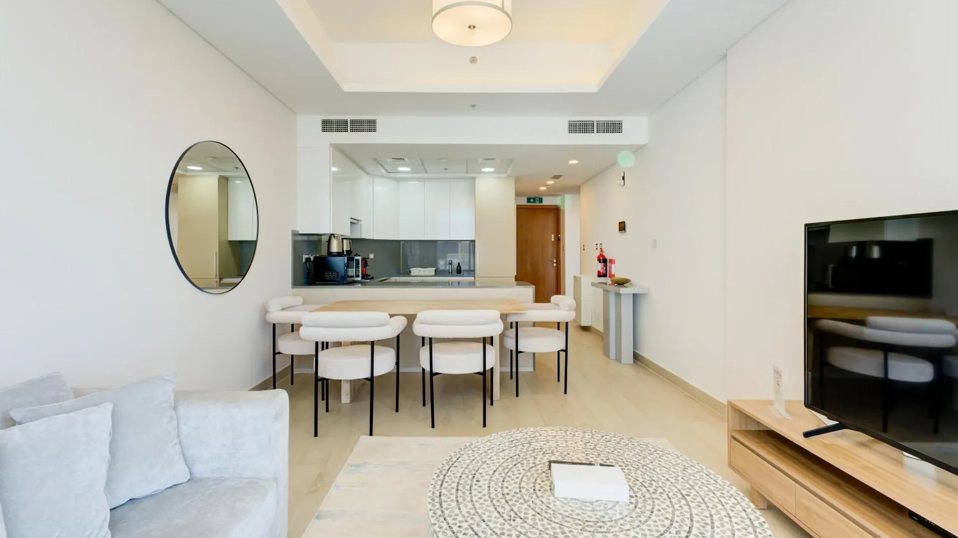 Stylish Palm Jumeriah 1-Bed With Private Beach Dubai 0*,  United Arab Emirates